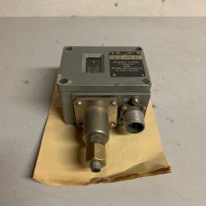 Pressure switch RD-2-OM5-02